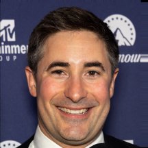 Jonathan Swan