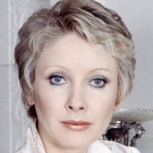 Lynette Davies