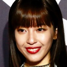 Yu-Xuan Wang
