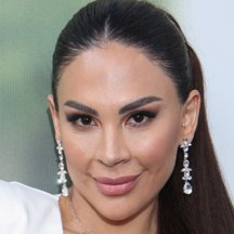 Stephanie Valenzuela