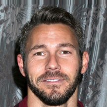 Scott Clifton