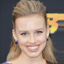 Gracie Dzienny