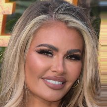 Chloe Sims