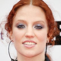 Jess Glynne