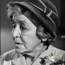 Alma Platt