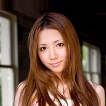 Ayaka Tomoda