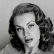 Linda Christian