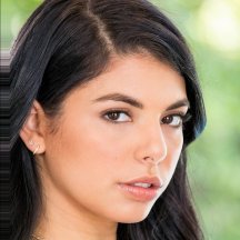 Gina Valentina