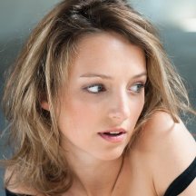 Stéphanie Crayencour