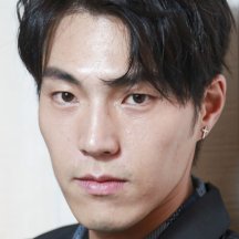 Chen-Kang Tang