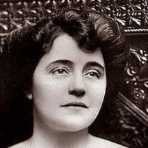 Eva Moore