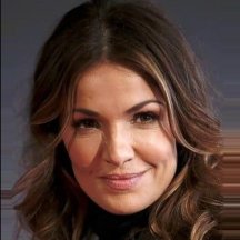 Nadia Farès